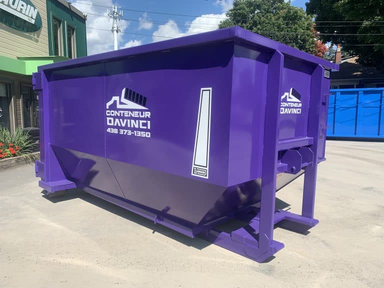 Large purple industrial waste container with Conteneur Davinci logo and contact number 438 373-1350 displayed on the side